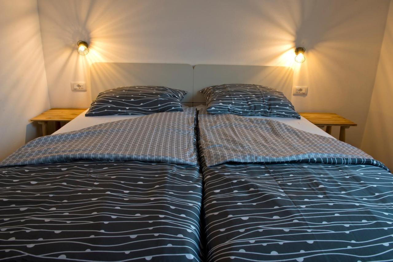 Apartmaji Tanto Malovse Crnice Εξωτερικό φωτογραφία
