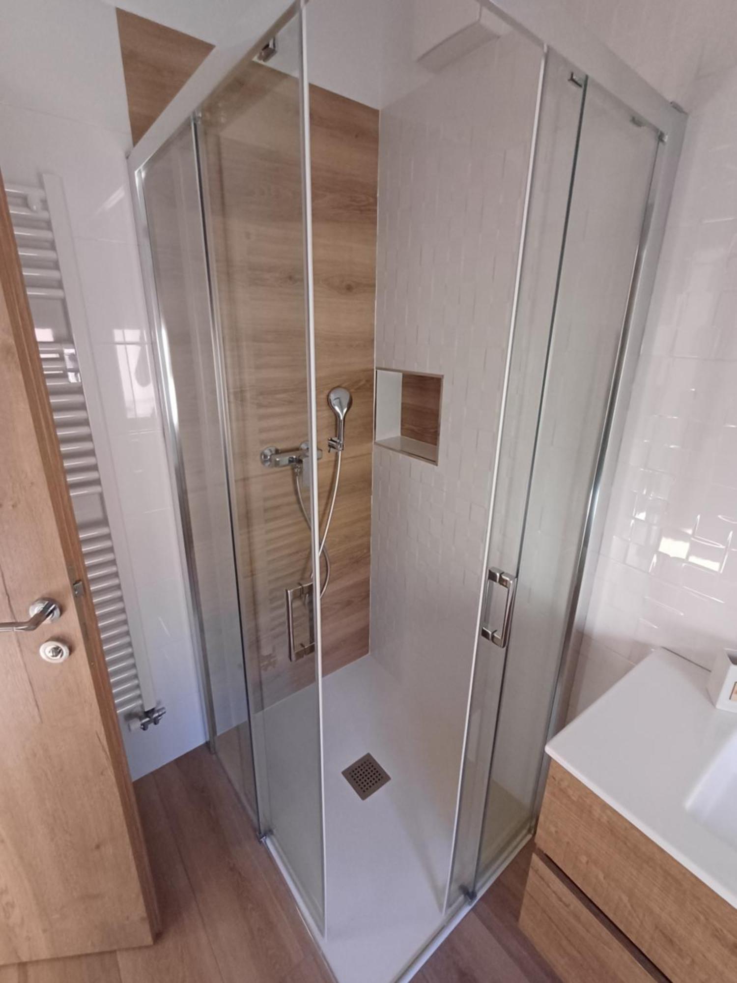 Apartmaji Tanto Malovse Crnice Εξωτερικό φωτογραφία